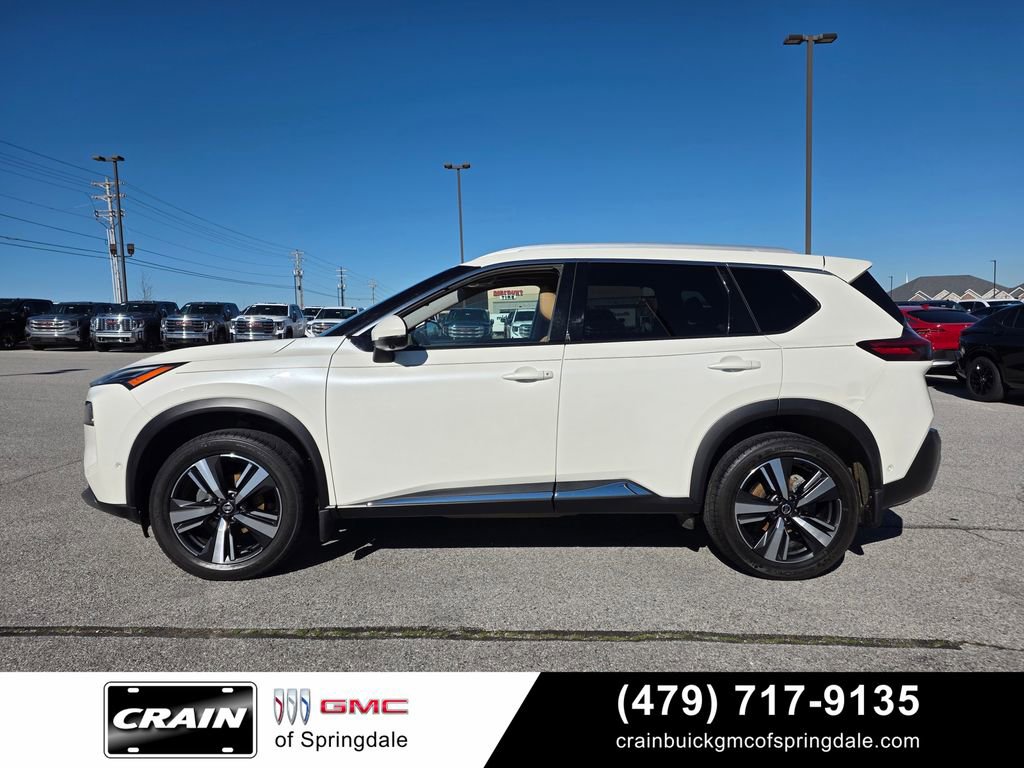Used 2021 Nissan Rogue Platinum FWD image 4