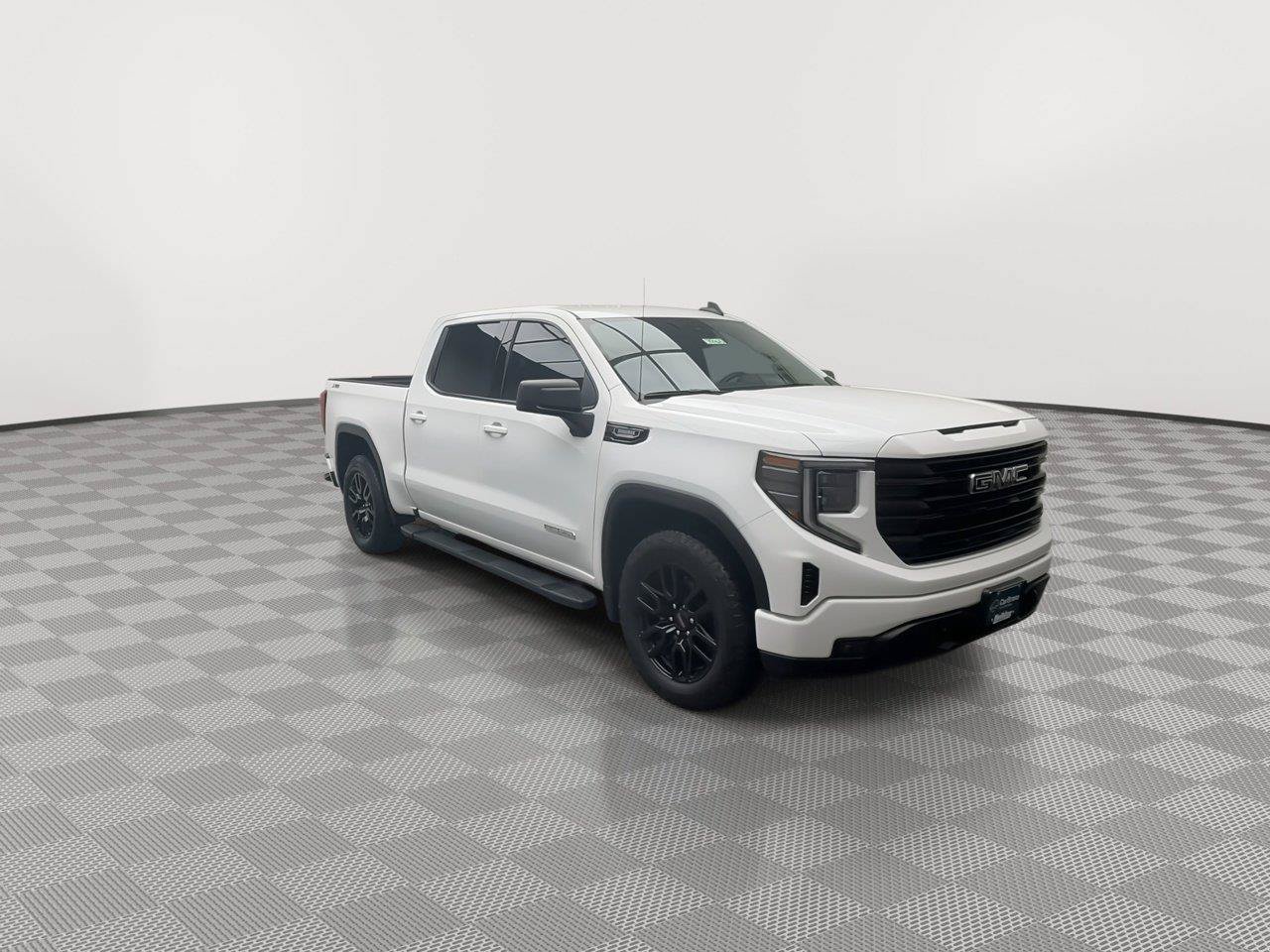 Certified 2024 GMC Sierra 1500 Elevation w/ LPO, Elevation Black Package AWD/4WD image 37