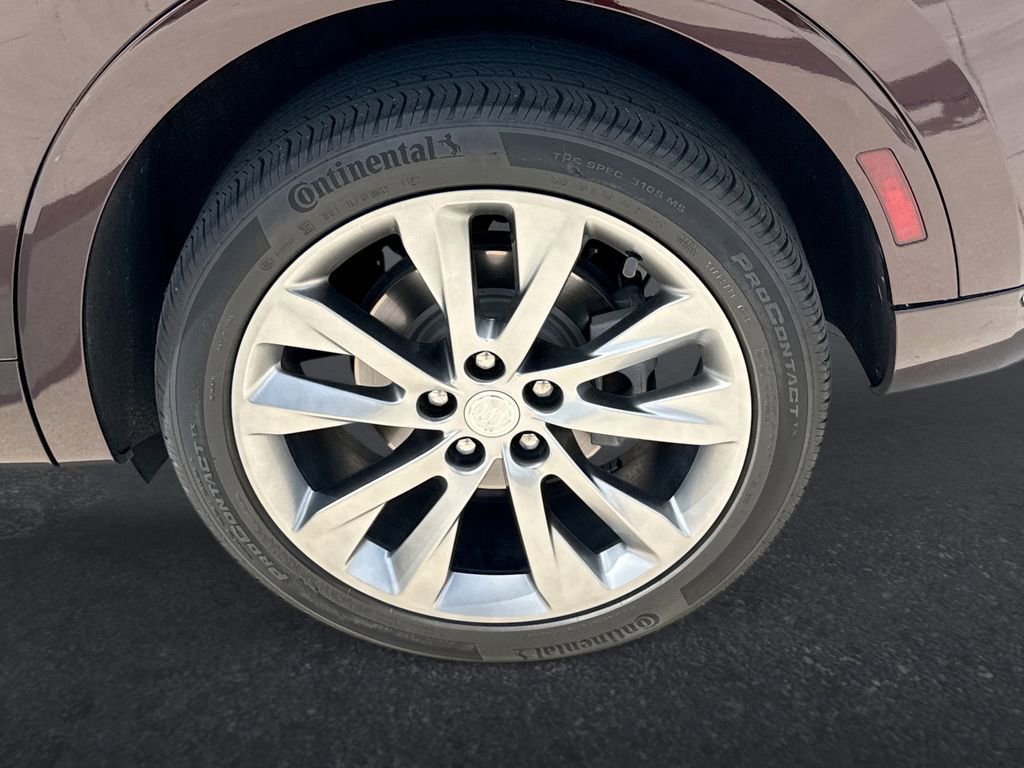 Used 2021 Buick Envision Avenir FWD image 31