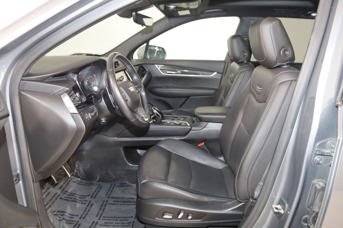 Used 2020 Cadillac XT6 Sport AWD/4WD image 12