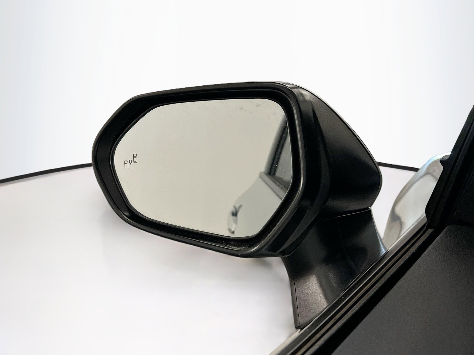 Used 2025 Toyota Camry LE image 16