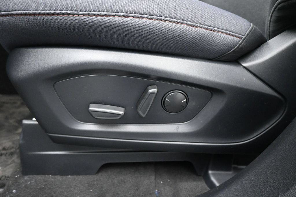 New 2026 Ford Explorer Active w/ Active Comfort Package RWD image 10