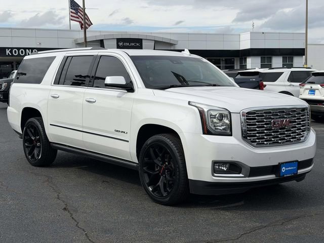 Used 2019 GMC Yukon XL Denali w/ Denali Ultimate Package AWD/4WD image 1