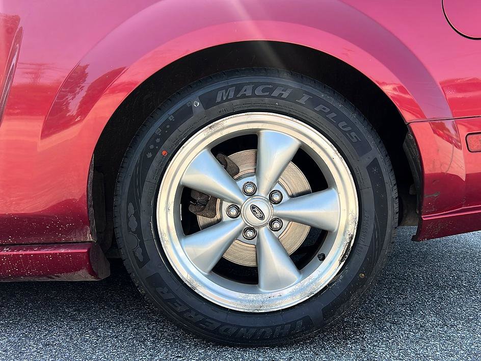 Used 2007 Ford Mustang GT RWD image 22