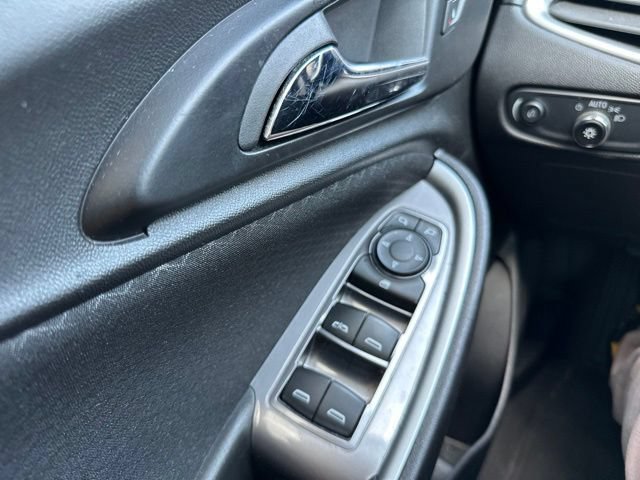 Used 2024 Chevrolet Malibu LT FWD image 39
