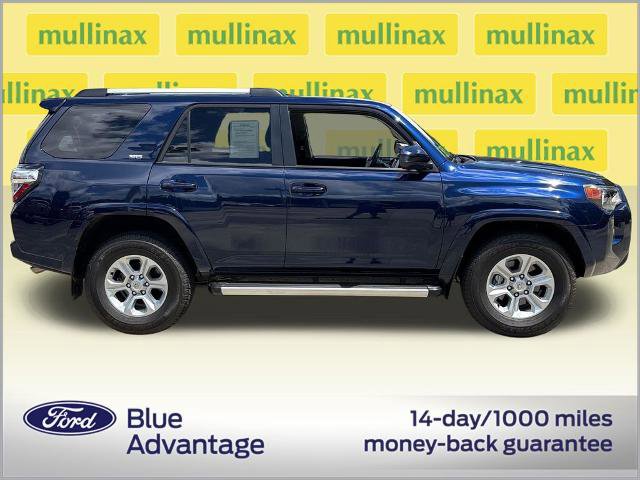 Used 2022 Toyota 4Runner SR5 RWD image 2