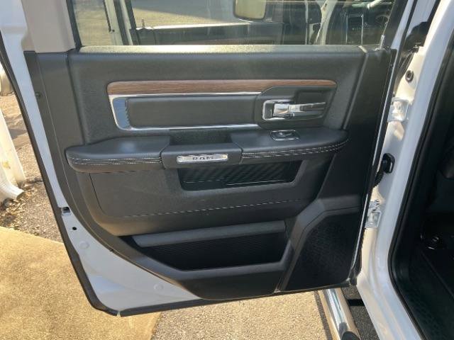 Used 2017 RAM 1500 Laramie w/ Convenience Group image 43