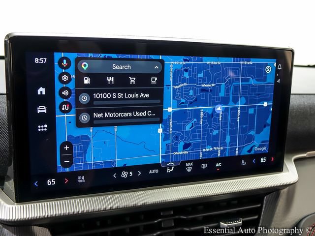 Used 2025 Ford Explorer ST-Line w/ Premium Package RWD image 16