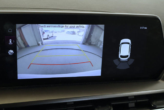 Used 2025 Kia Telluride S FWD image 25