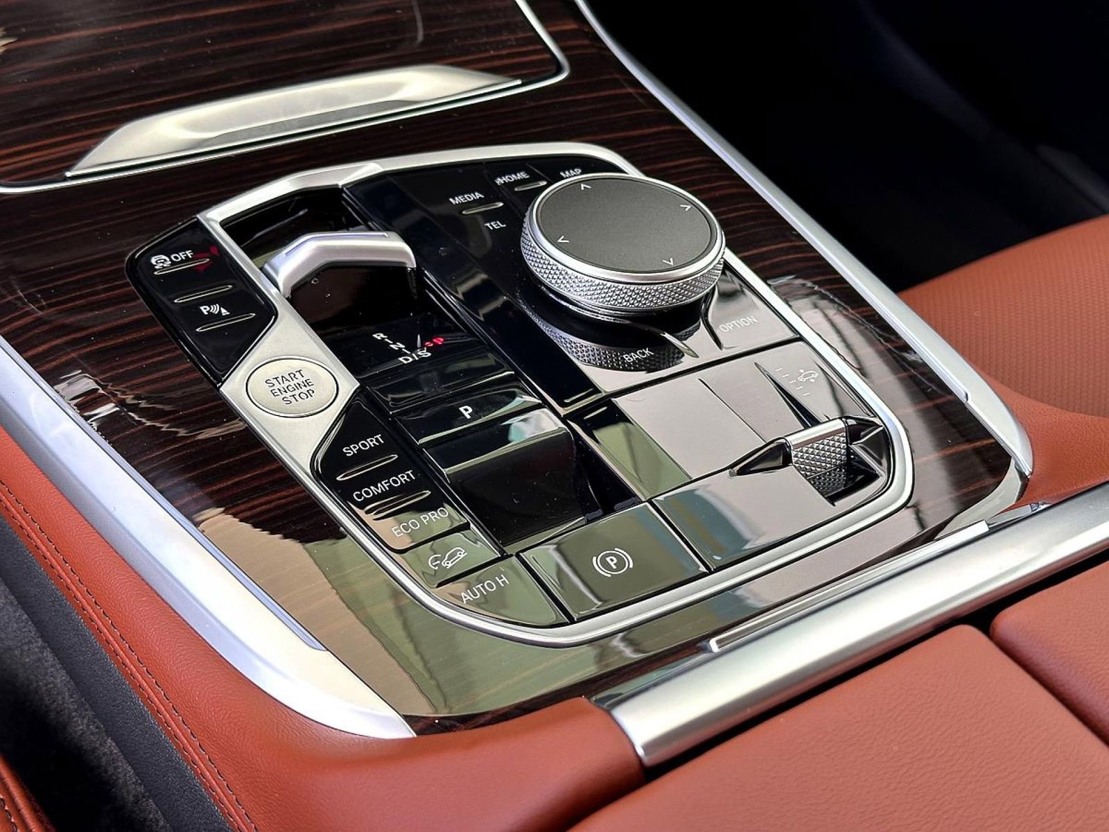 New 2026 BMW X7 xDrive40i image 16