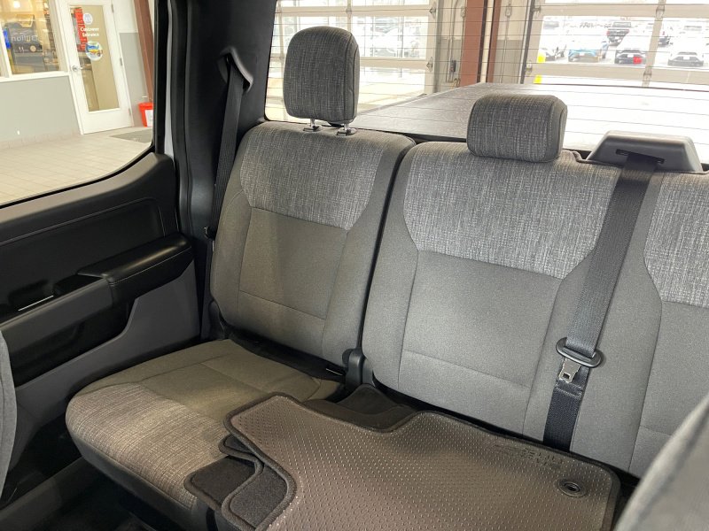 Used 2021 Ford F150 XLT w/ Equipment Group 302A High image 18