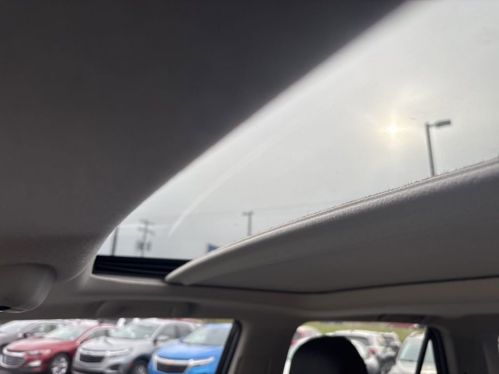 Used 2020 Toyota 4Runner SR5 Premium w/ Moonroof Package AWD/4WD image 14