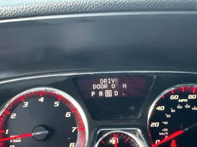 Used 2014 GMC Acadia SLE FWD image 26