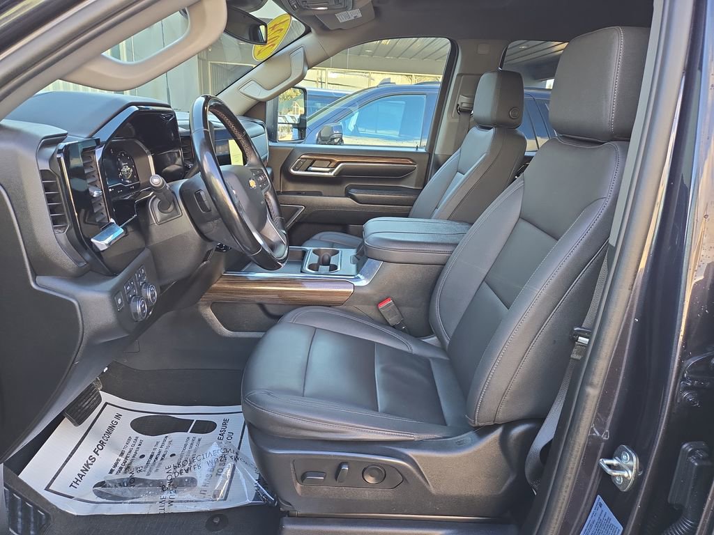 Used 2024 Chevrolet Silverado 3500 LT w/ All Star Edition image 14