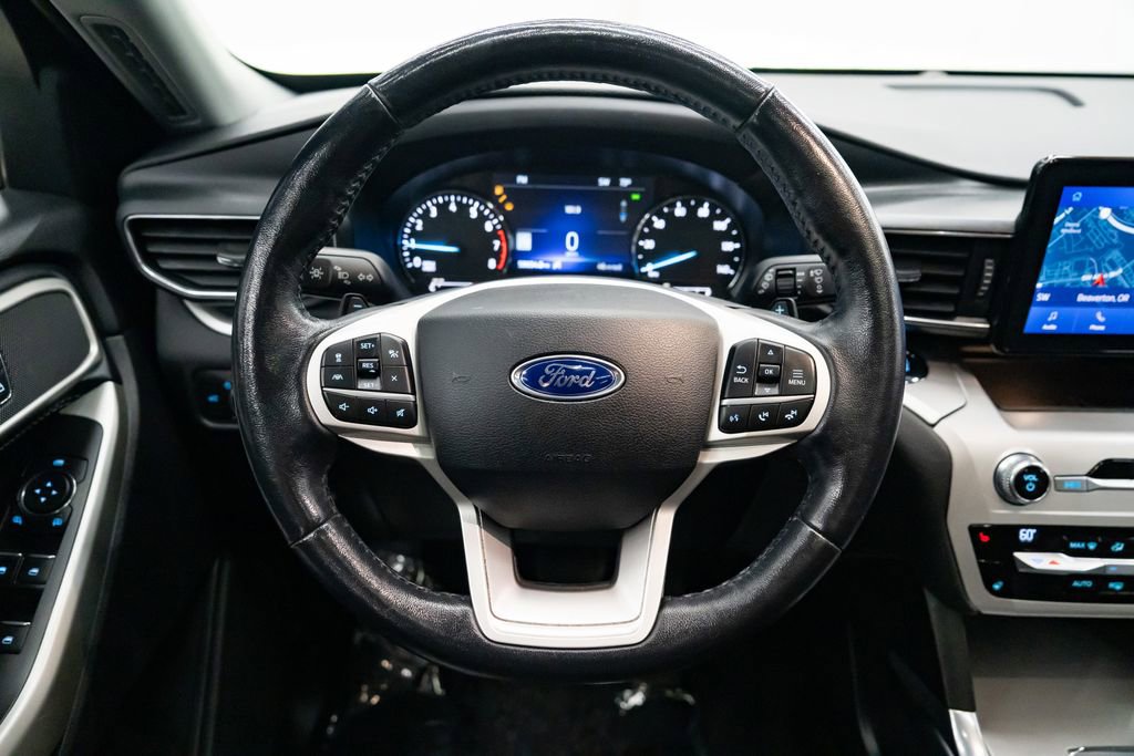 Used 2020 Ford Explorer XLT w/ Equipment Group 202A image 15