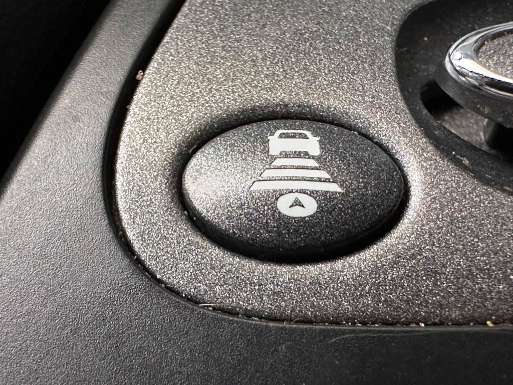 Used 2013 INFINITI JX35 AWD w/ Premium Pkg image 37