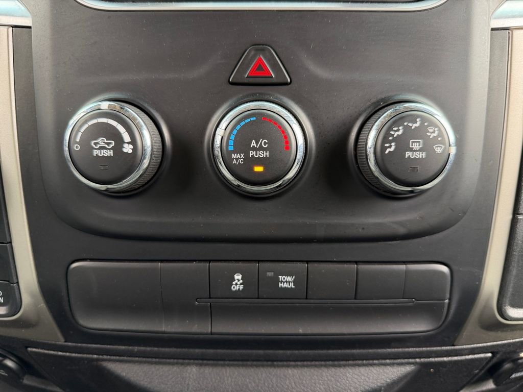 Used 2017 RAM 1500 Classic SLT image 26