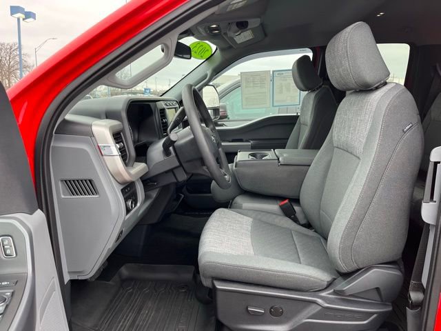 Certified 2023 Ford F250 XLT w/ 360-Degree Camera Package AWD/4WD image 16