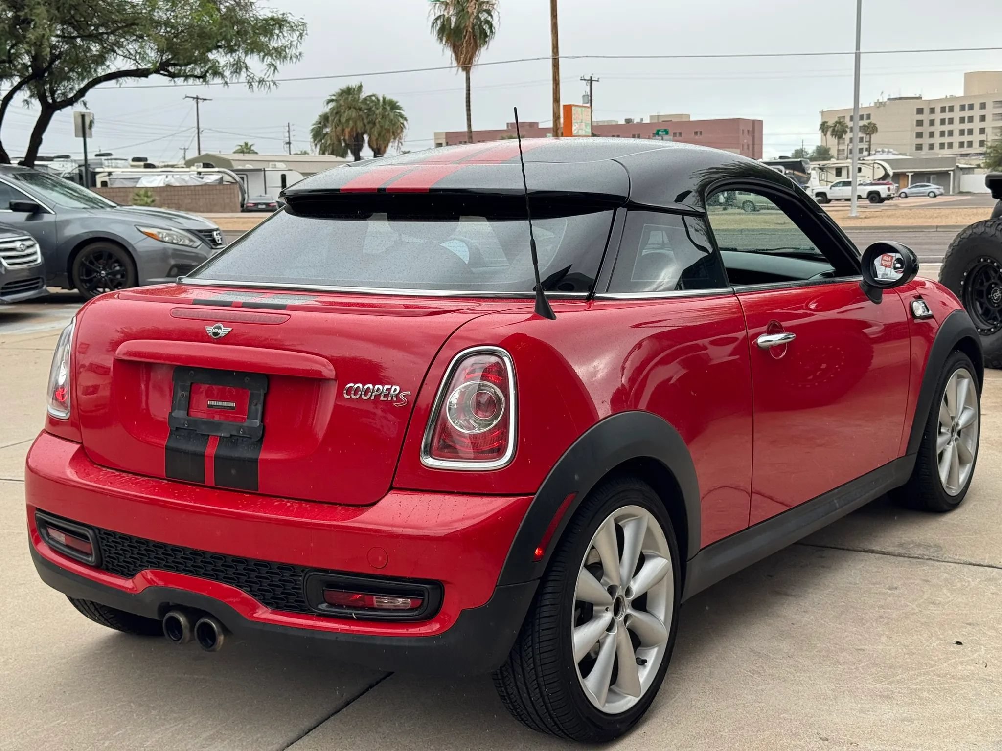 Used 2012 MINI Cooper Coupe S FWD image 5