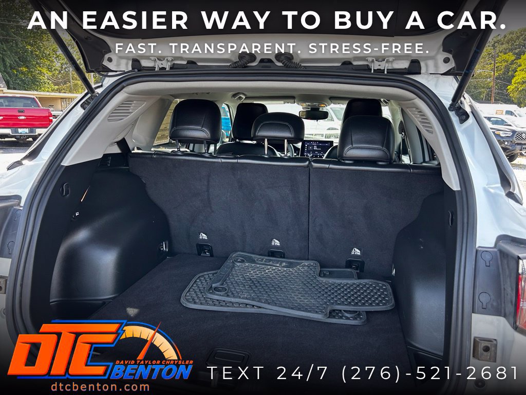 Used 2022 Jeep Compass Trailhawk w/ Trailer Tow Group AWD/4WD image 28