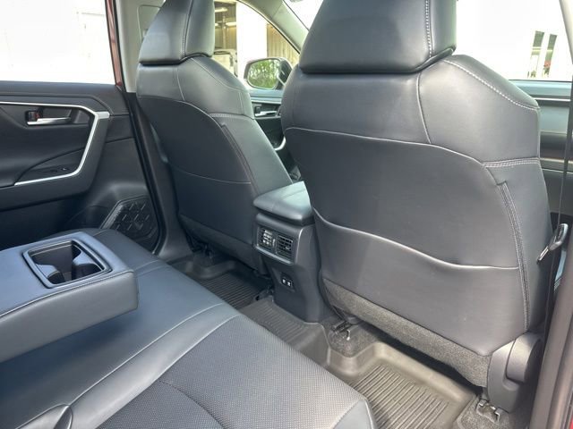 Used 2020 Toyota RAV4 Limited AWD/4WD image 47