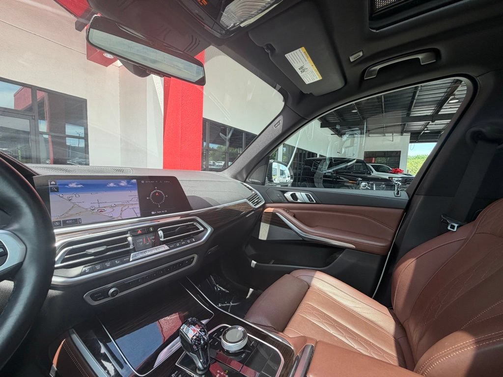 Used 2021 BMW X5 M50i w/ Executive Package AWD/4WD image 23