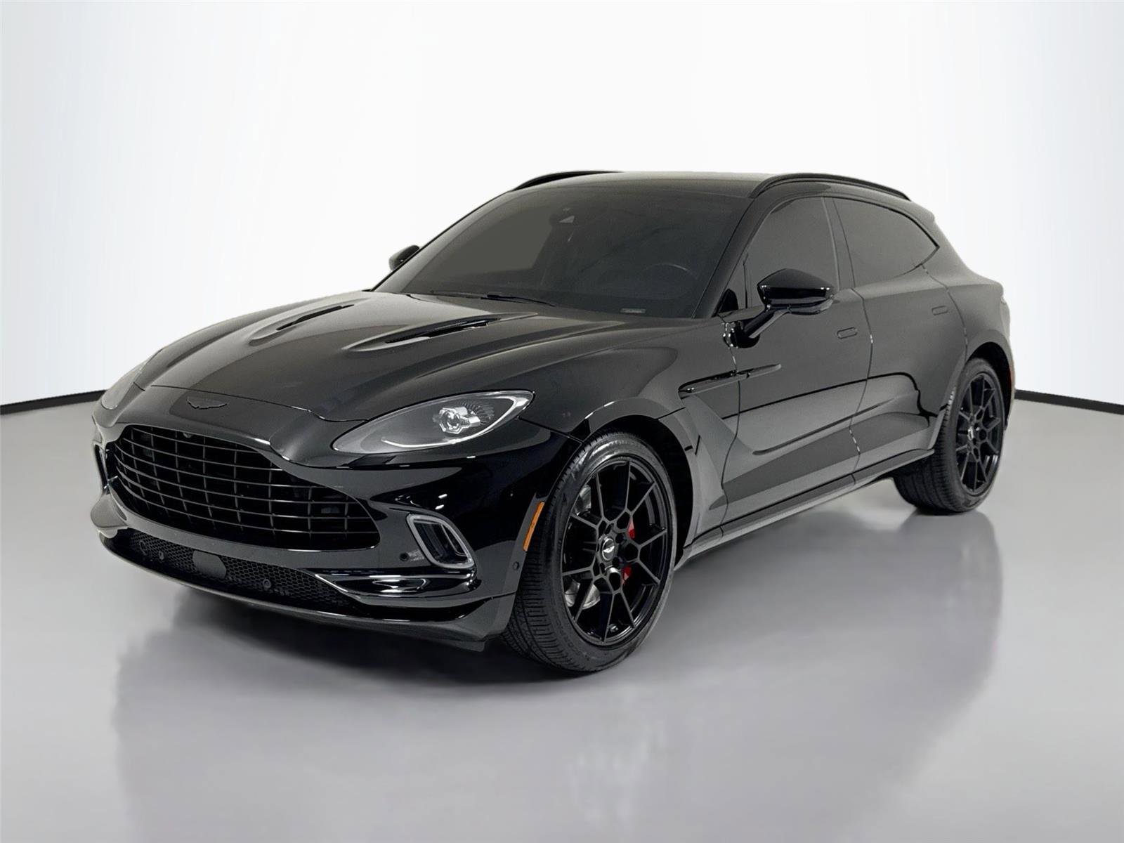 Used 2021 Aston Martin DBX image 10