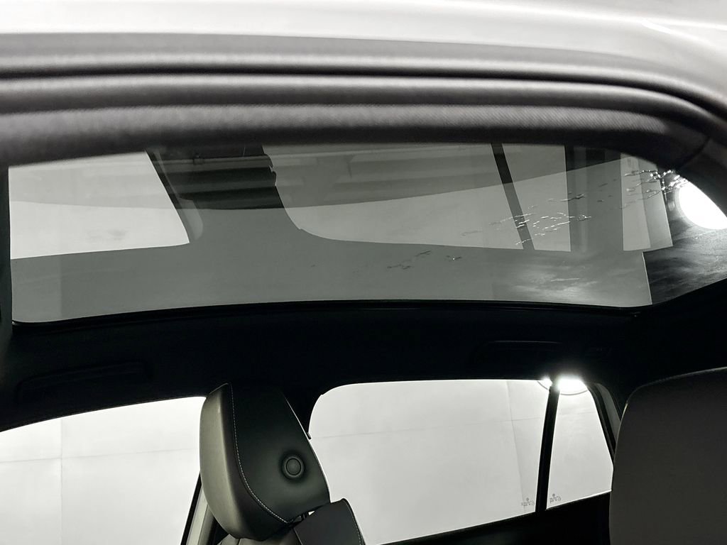 New 2025 Volkswagen ID.4 Pro S Plus image 19