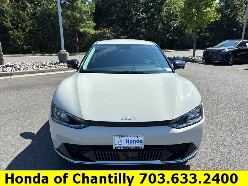 Used 2022 Kia EV6 Wind w/ Wind Technology Package AWD/4WD image 2