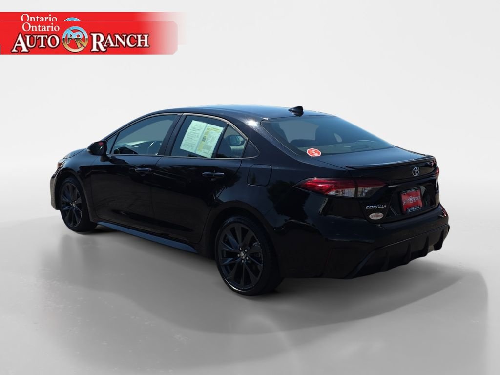 Used 2024 Toyota Corolla XSE FWD image 3