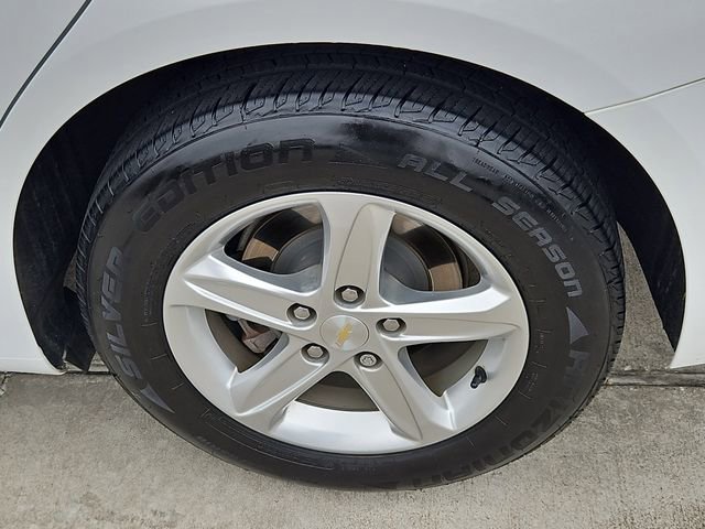 Used 2022 Chevrolet Malibu LS FWD image 8