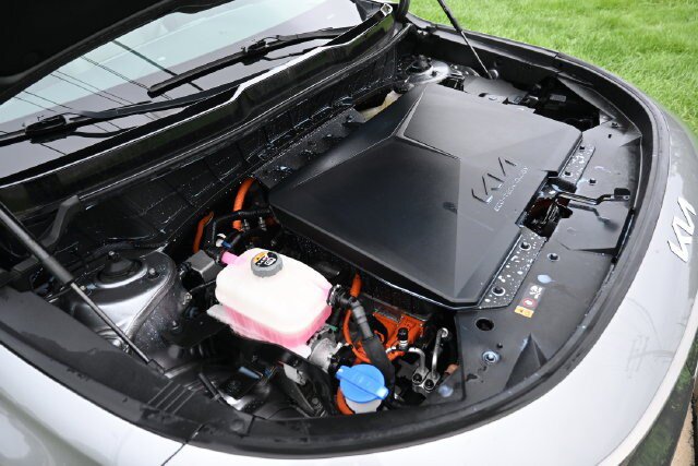 Used 2023 Kia Niro Wind w/ Wind Preserve Package FWD image 14