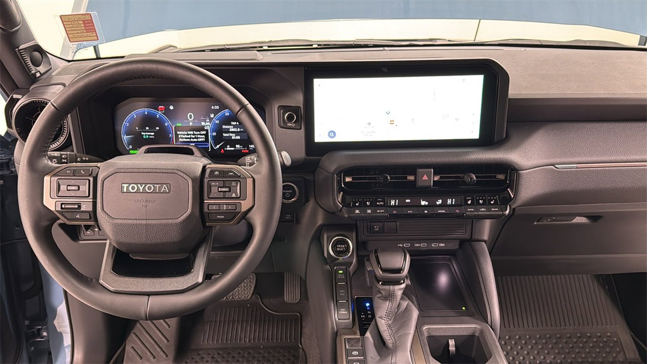 Certified 2025 Toyota Land Cruiser image 9