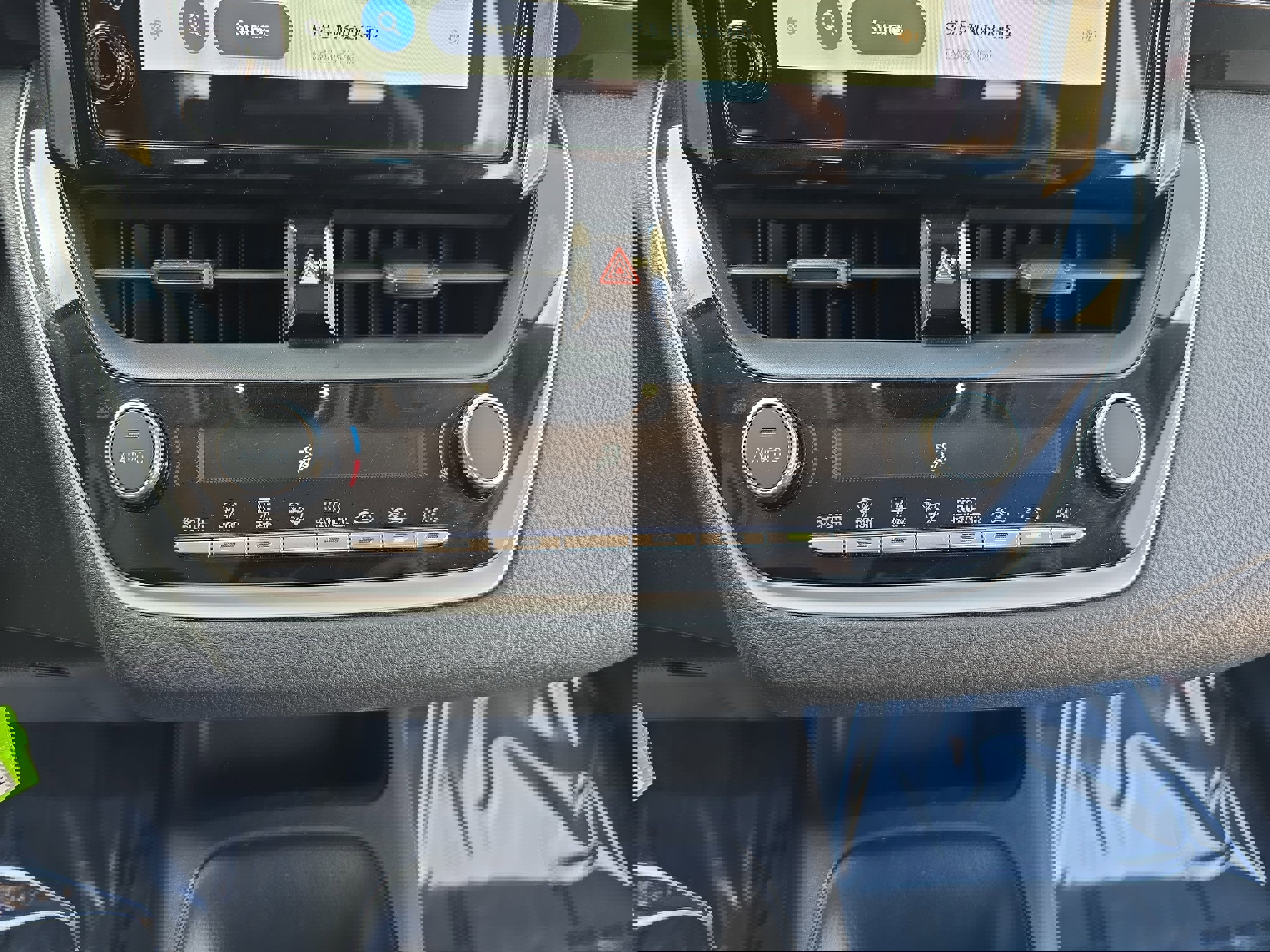 Used 2024 Toyota Corolla LE image 23