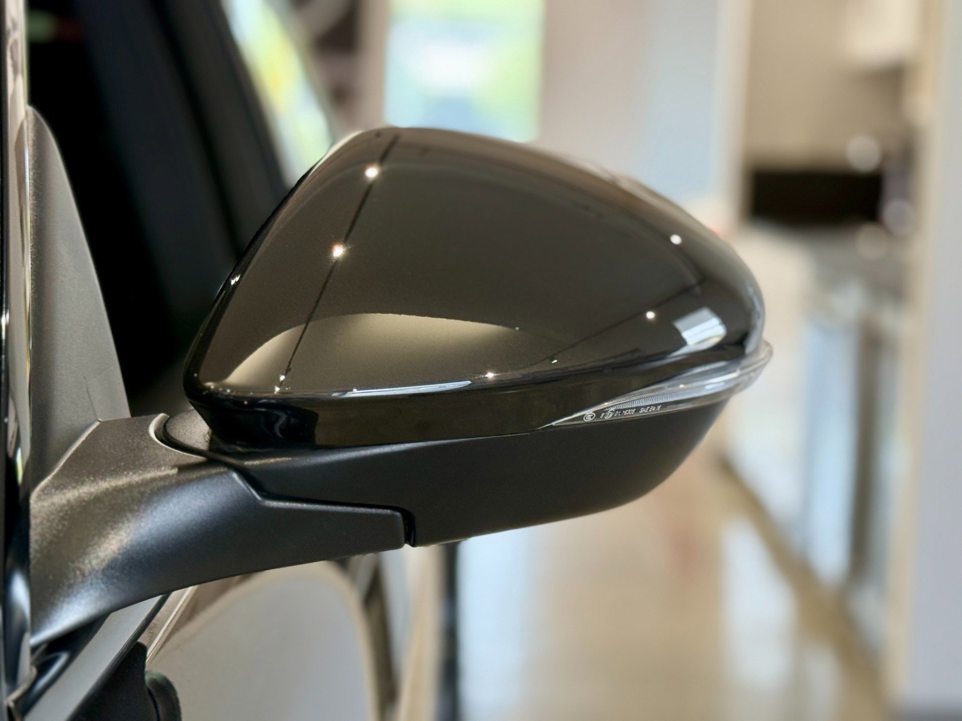 Used 2018 Alfa Romeo Stelvio Quadrifoglio w/ Driver Assist Dynamic Package AWD/4WD image 12