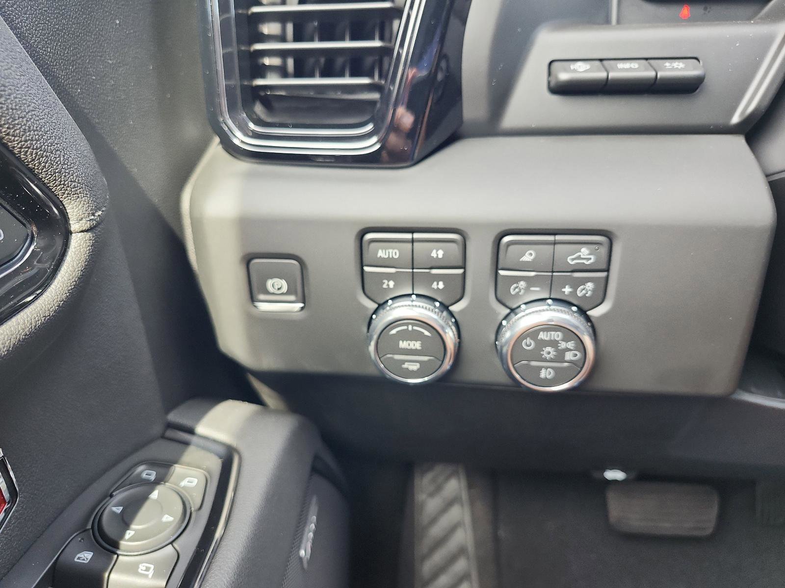 New 2026 GMC Sierra 1500 AT4 w/ AT4 Premium Package image 21