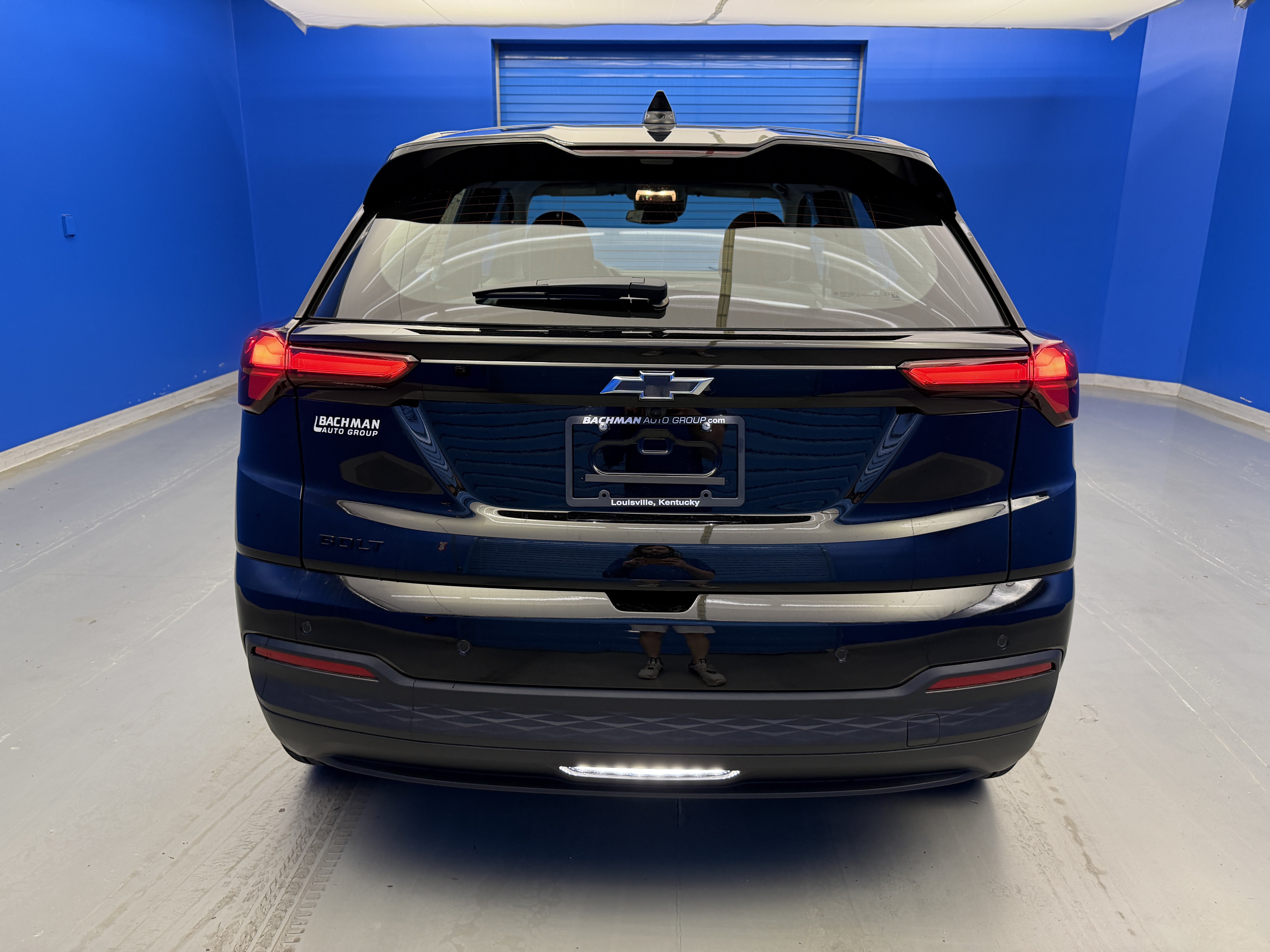 New 2027 Chevrolet Bolt LT w/ Comfort Package FWD image 6