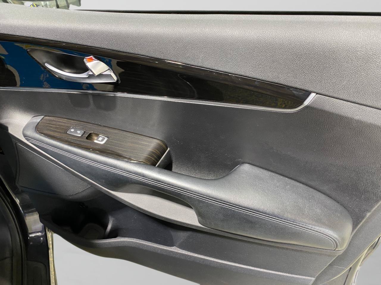Used 2019 Kia Sorento FWD w/ LX Convenience Package image 22