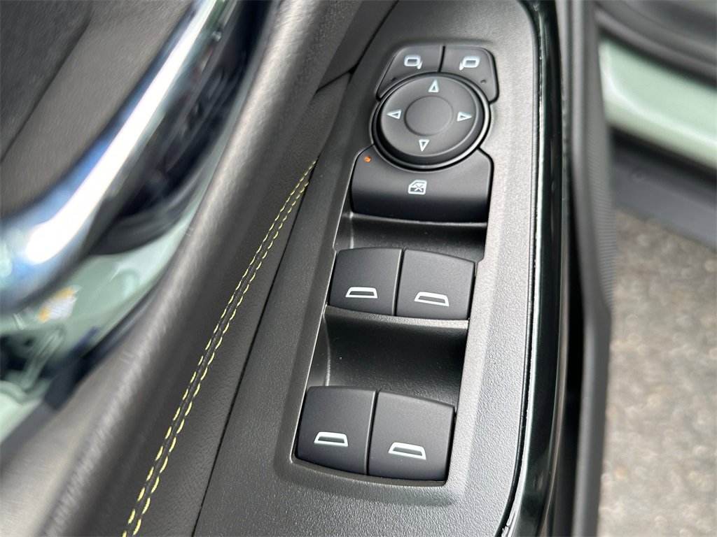 New 2025 Chevrolet Trax ACTIV w/ Sunroof Package image 22