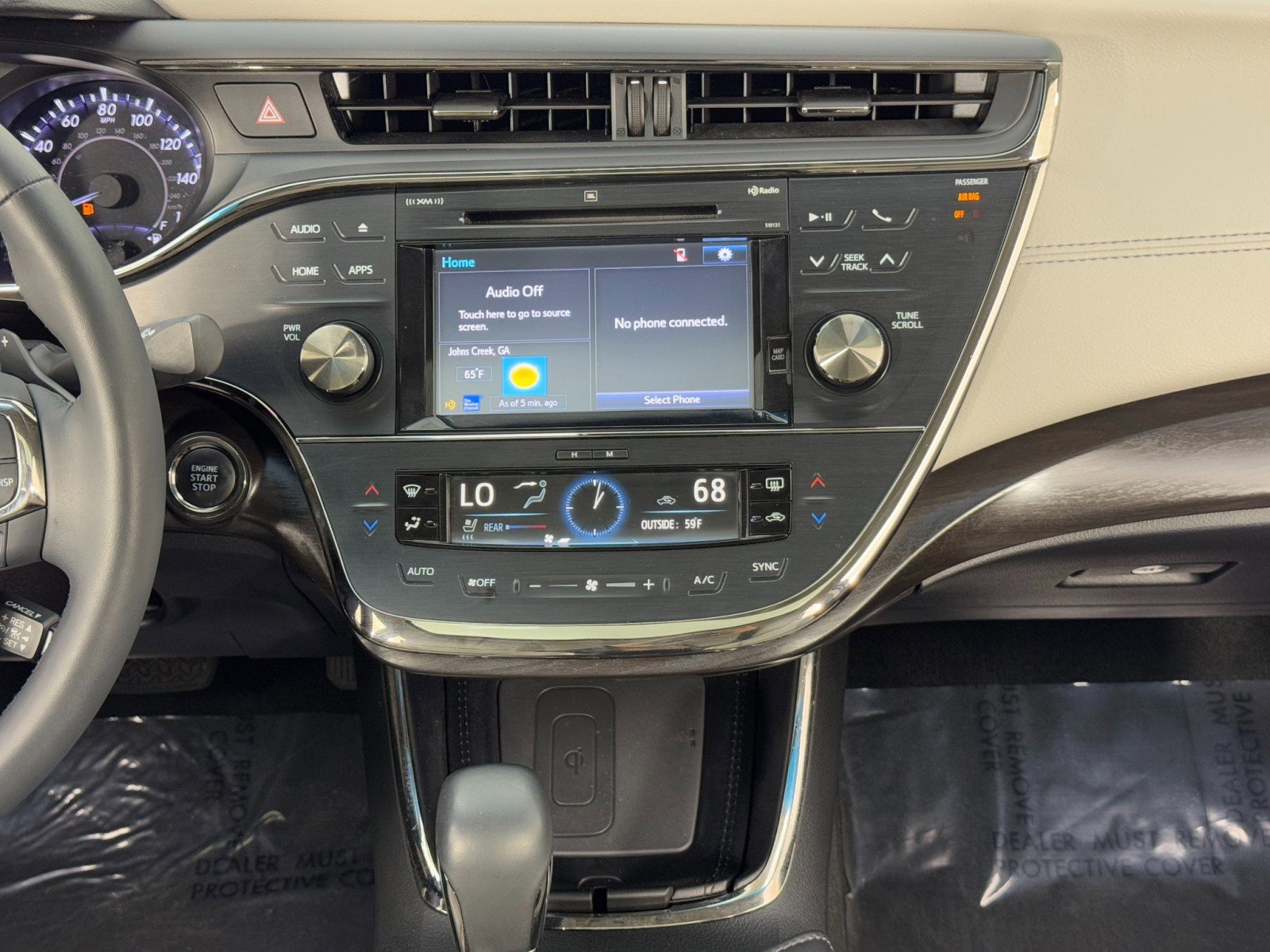 Used 2016 Toyota Avalon Limited w/ Toyota Safety Sense Package image 23