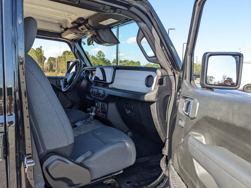 Certified 2025 Jeep Wrangler Unlimited Sport S 4xe image 37