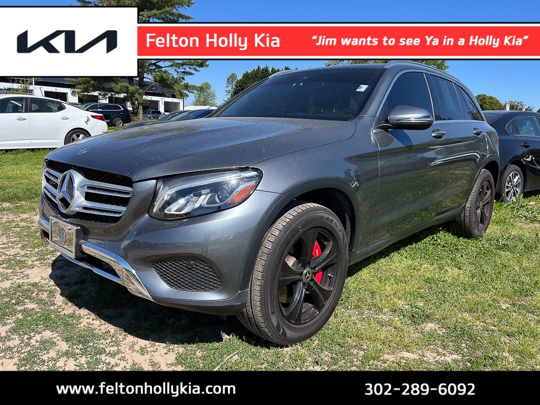 Used 2017 Mercedes-Benz GLC 300 4MATIC image 1