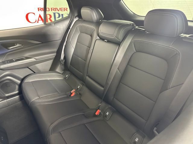 New 2025 Chevrolet Equinox EV LT image 17