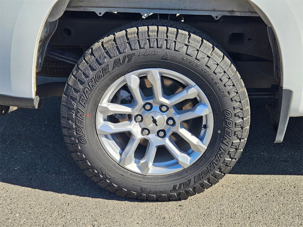 Used 2023 Chevrolet Silverado 1500 RST image 9