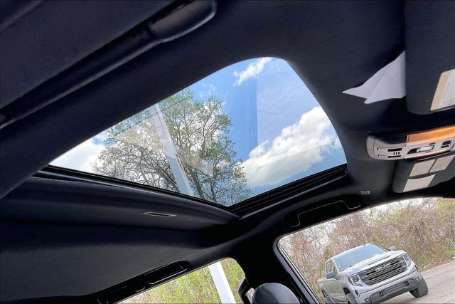 Used 2023 Lexus GX 460 Premium w/ Accessory Package image 20