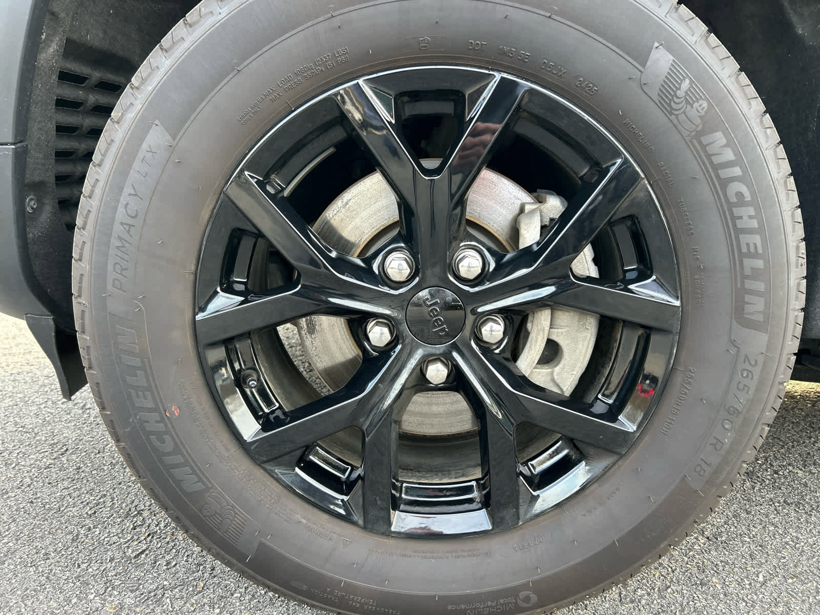 Used 2025 Jeep Grand Cherokee 4WD image 12