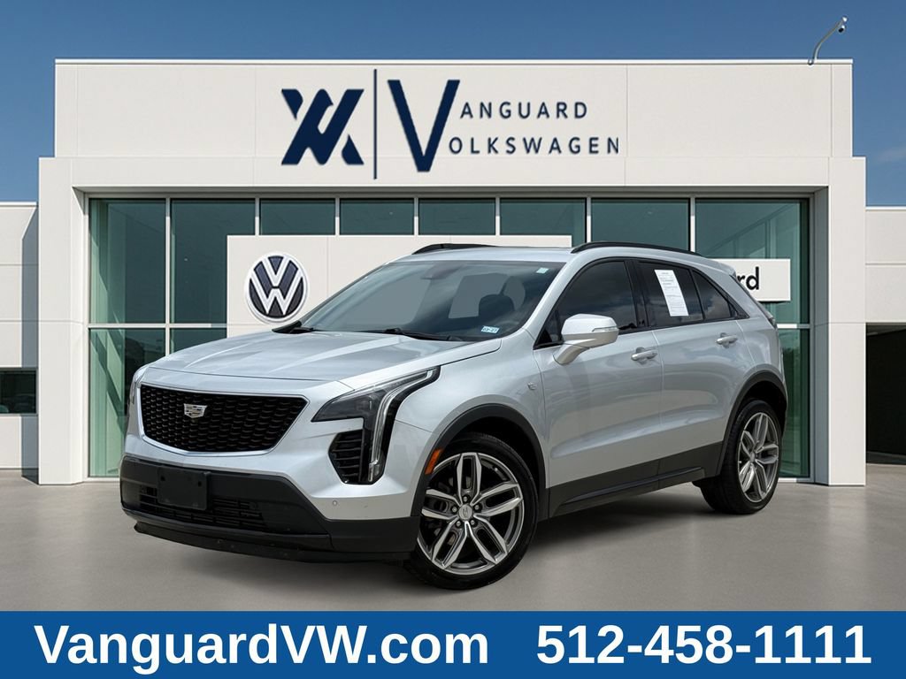 Used 2022 Cadillac XT4 Sport FWD image 1