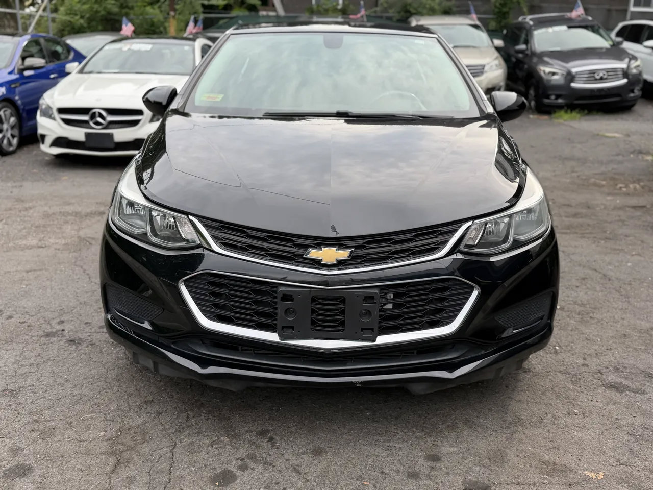Used 2017 Chevrolet Cruze LS FWD image 14