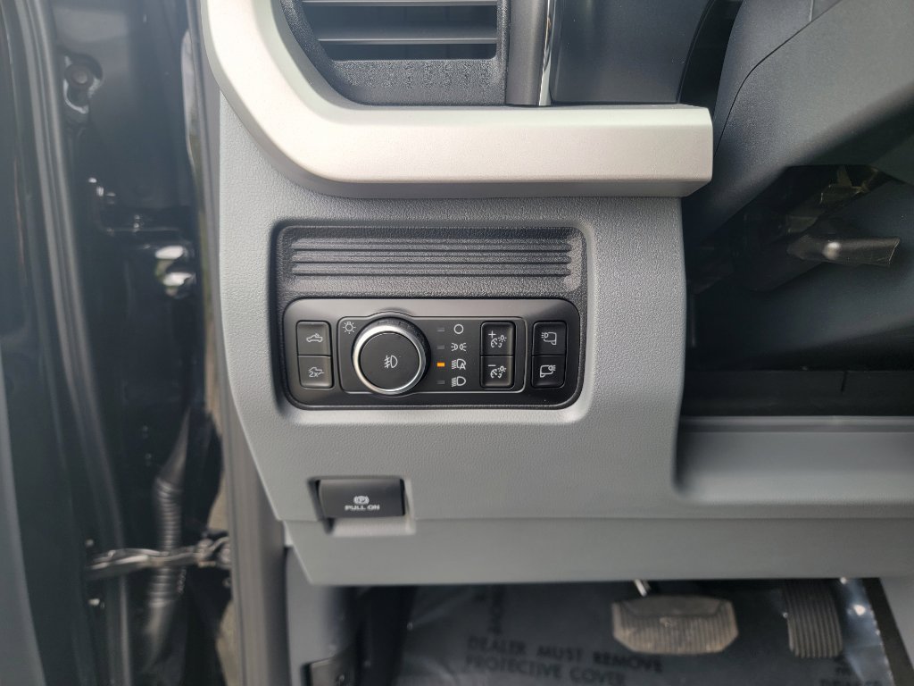 New 2026 Ford F350 XLT image 17
