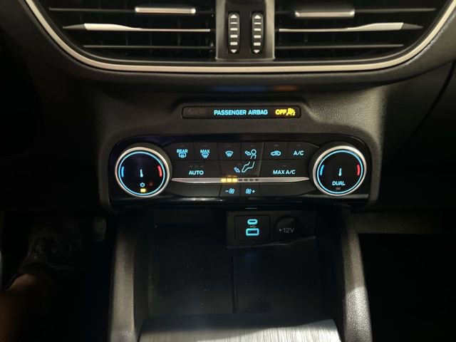 Certified 2022 Ford Escape SE w/ SE Sport Appearance Package FWD image 16